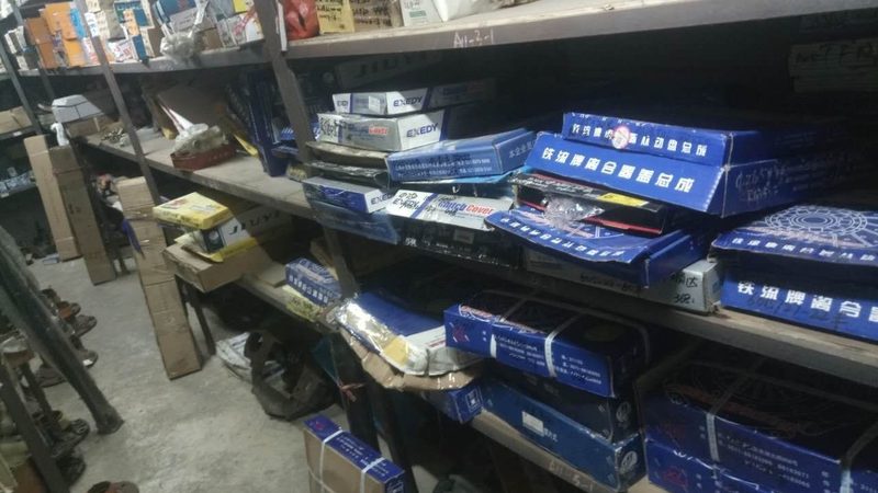 成都发动机缸套活塞套件：揭秘其报价背后的技术考量**